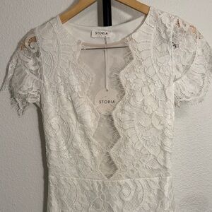 Storia Ivory Lace Midi Dress with Scalloped V-Neck